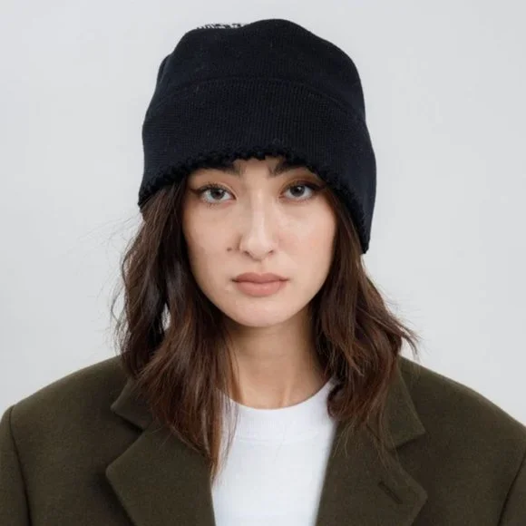 We11done Knit Bucket Hat